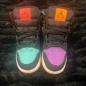 Nike Jordan 1 Mid - Multicolor